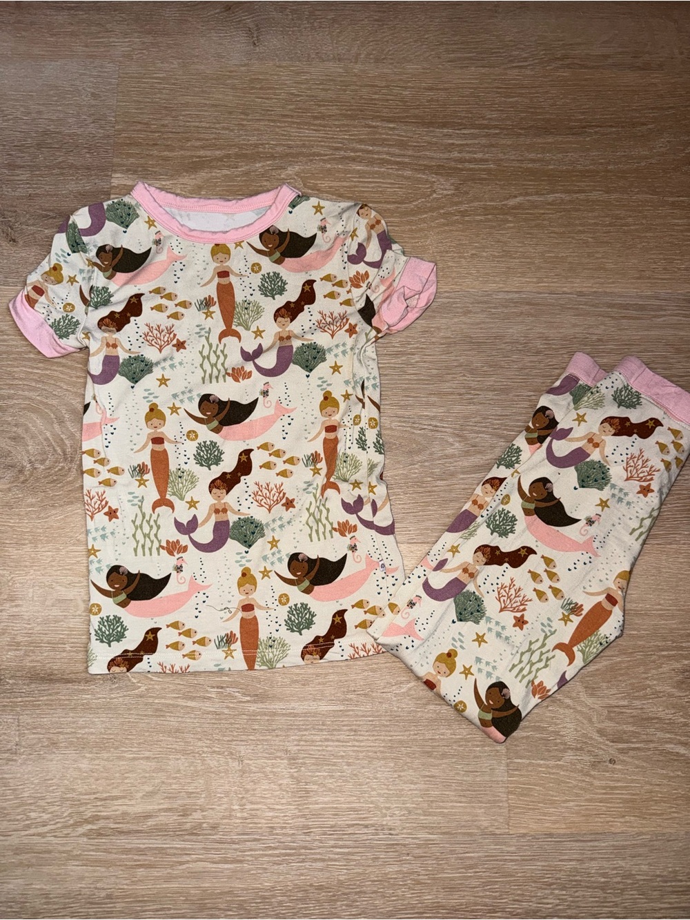 Emerson and Friends Mermaid Print Pajama Set